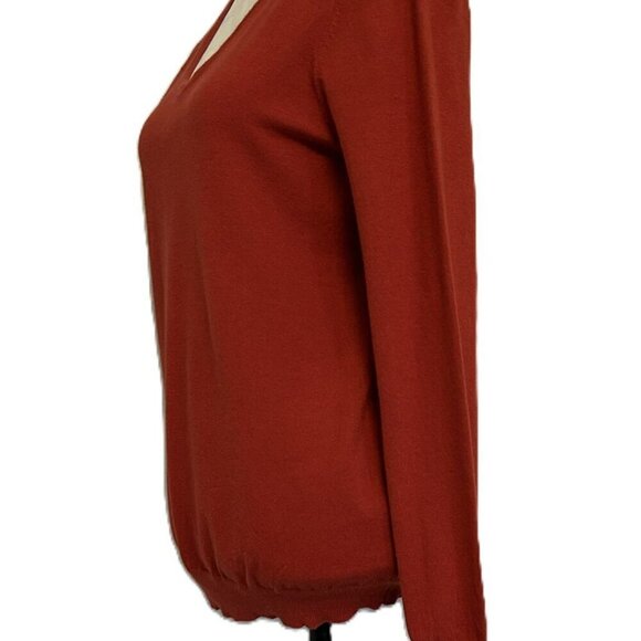 NWOT Love Ellie V-Neck Criss Cross Back Lightweight Long Sleeve Sweater Medium - Picture 2 of 10